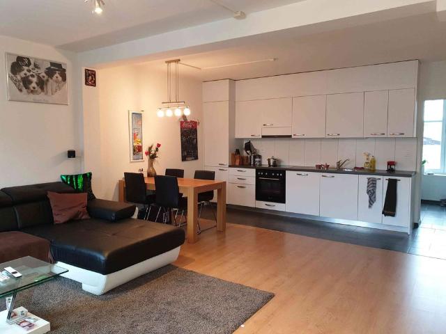 2.5 Zimmer, 85 m², 1. Stock