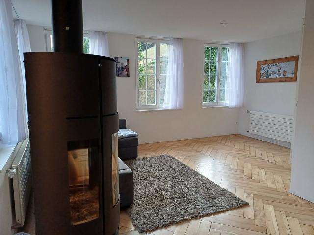 2.5 Zimmer, 85 m², 1. Stock