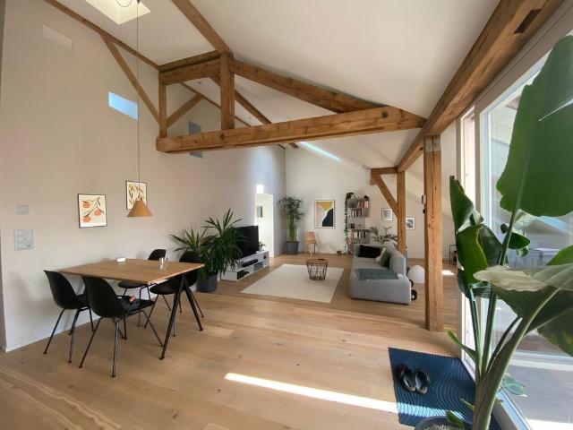 2.5 Zimmer, 85 m², 5. Stock