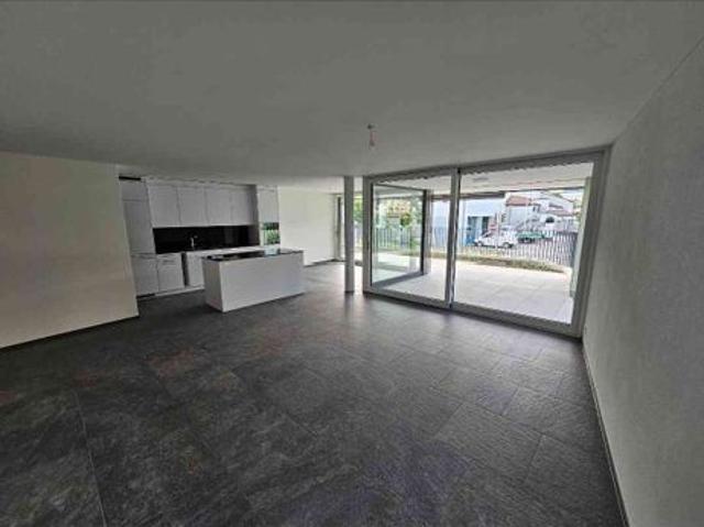 2.5 Zimmer, 85 m², EG