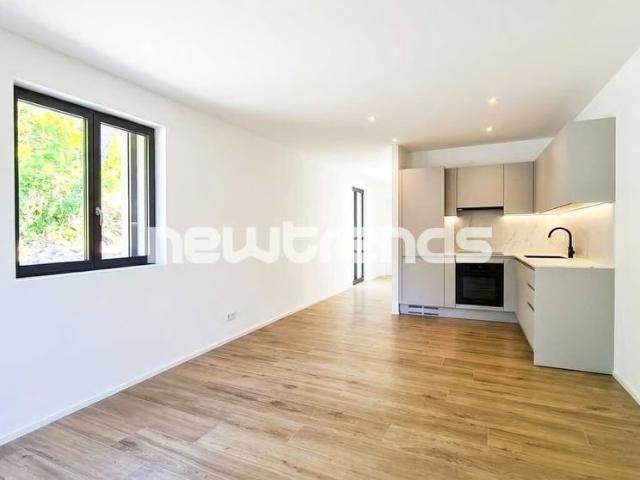 2.5 Zimmer, 86 m², 1. Stock