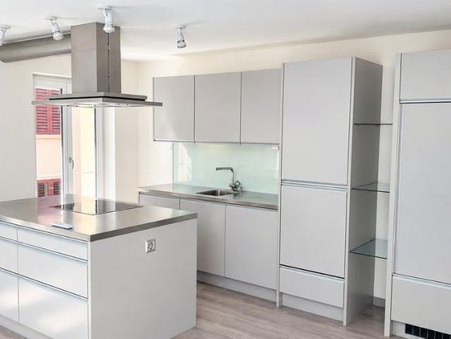 2.5 Zimmer, 87 m², 1. Stock