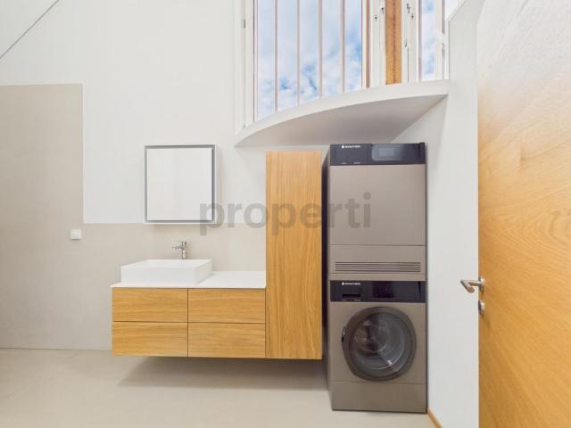 2.5 Zimmer, 87 m², 2. Stock
