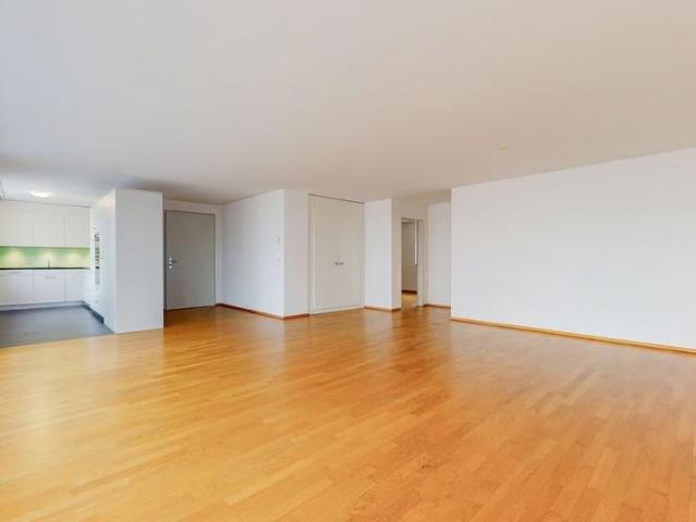 2.5 Zimmer, 88 m², 4. Stock