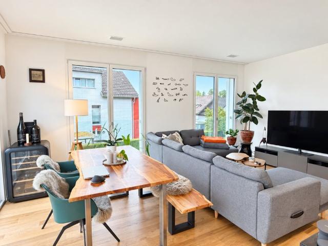 2.5 Zimmer, 89 m², 1. Stock