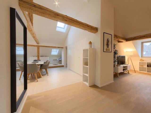 2.5 Zimmer, 80 m², 3. Stock