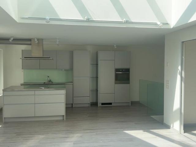 2.5 Zimmer, 80 m², 1. Stock