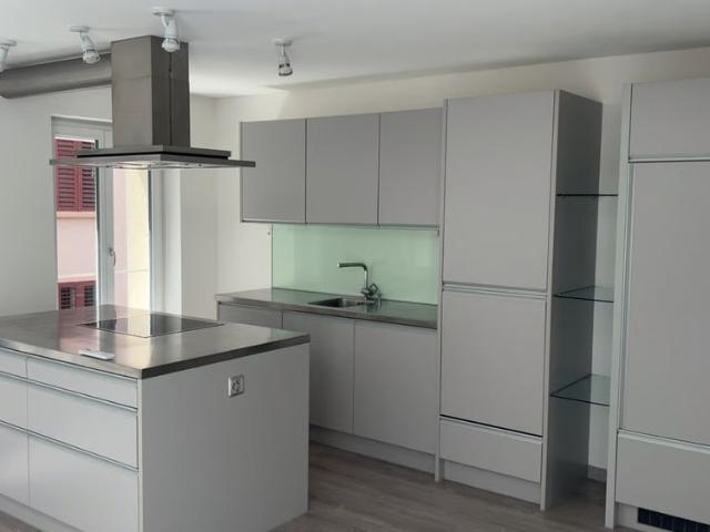 2.5 Zimmer, 80 m², 1. Stock