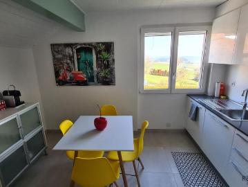 2.5 Zimmer, 80 m², 1. Stock