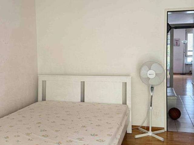 2.5 Zimmer, 80 m², 2. Stock