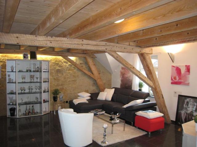 2.5 Zimmer, 80 m², 2. Stock