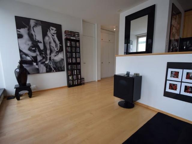 2.5 Zimmer, 80 m², 4. Stock