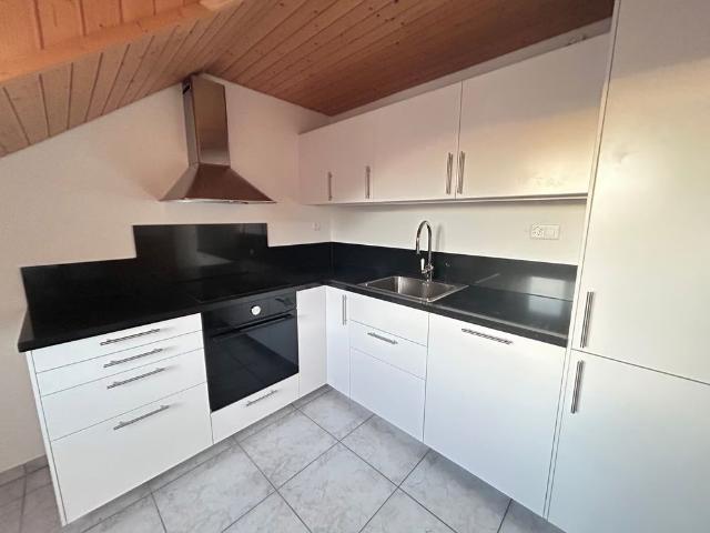2.5 Zimmer, 80 m², 4. Stock