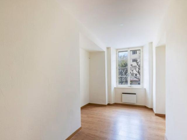 2.5 Zimmer, 80 m²
