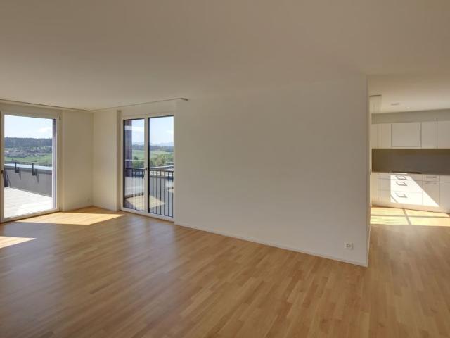 2.5 Zimmer, 81 m², 2. Stock