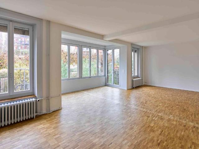 2.5 Zimmer, 81 m², EG