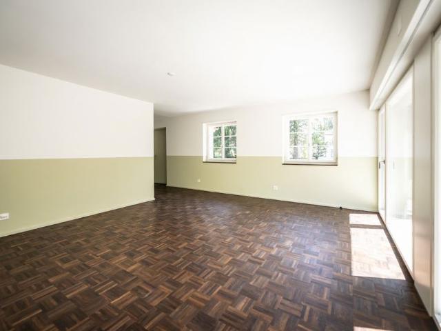 2.5 Zimmer, 82 m², EG