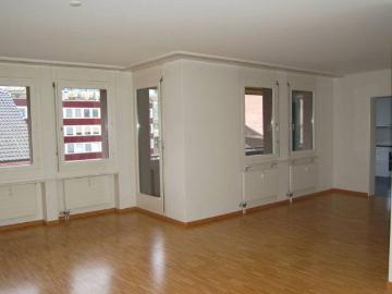 2.5 Zimmer, 94 m², 4. Stock