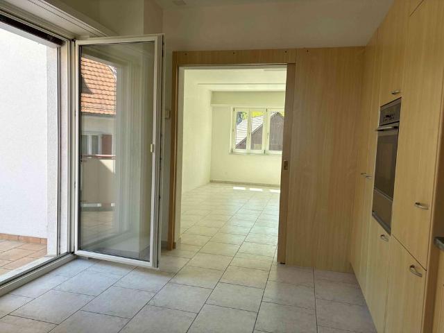 2.5 Zimmer, 95 m², 1. Stock