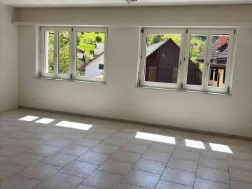 2.5 Zimmer, 95 m², 1. Stock