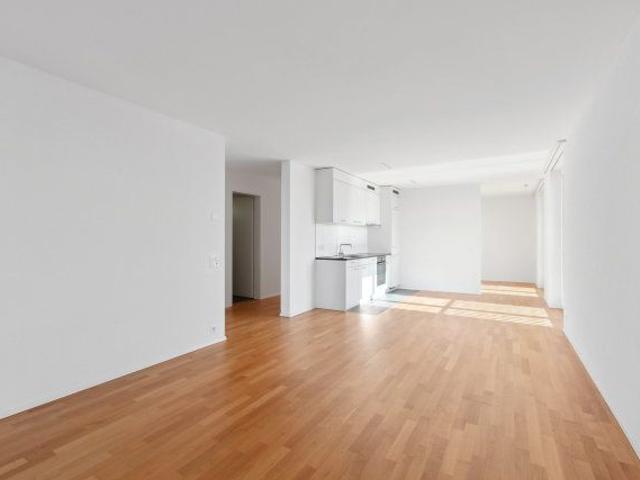 2.5 Zimmer, 95 m², 4. Stock