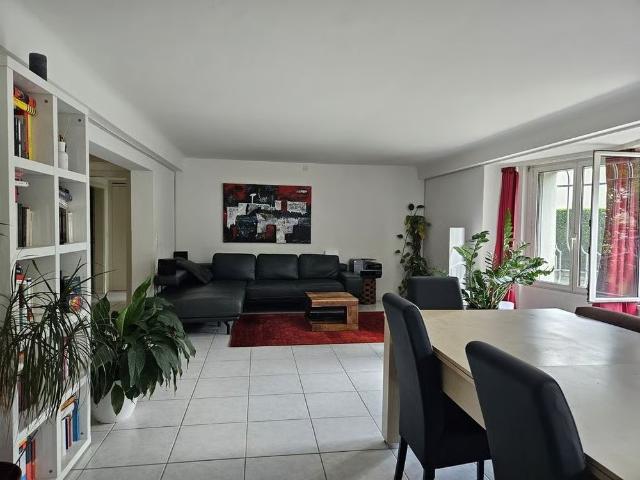 2.5 Zimmer, 95 m², Untergeschoss
