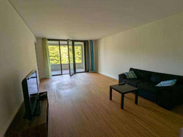 2.5 Zimmer, 97 m², 3. Stock
