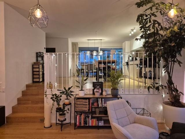 2.5 Zimmer, 97 m², EG