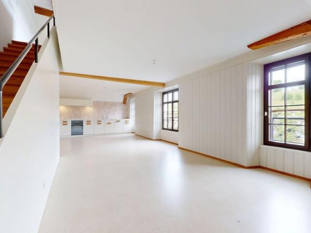 2.5 Zimmer, 98 m², 3. Stock
