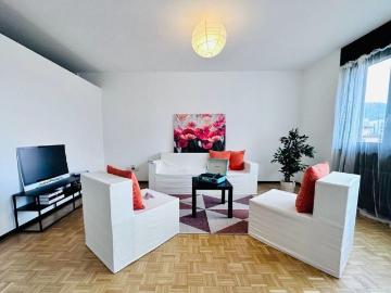2.5 Zimmer, 98 m², 5. Stock