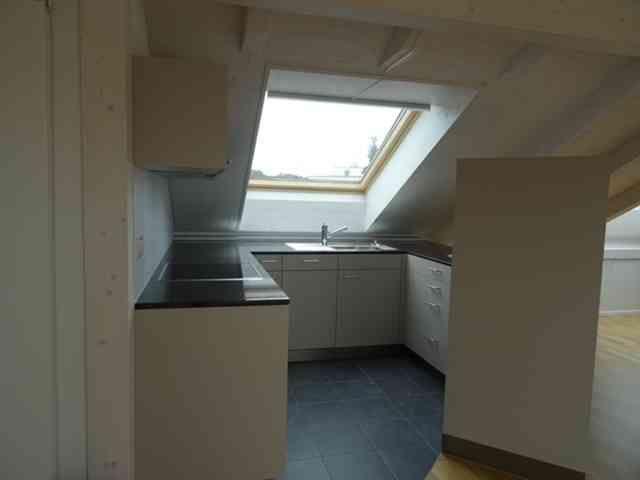 2.5 Zimmer, 90 m², 3. Stock