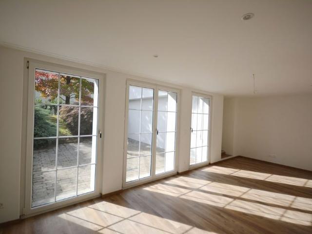 2.5 Zimmer, 92 m², Untergeschoss