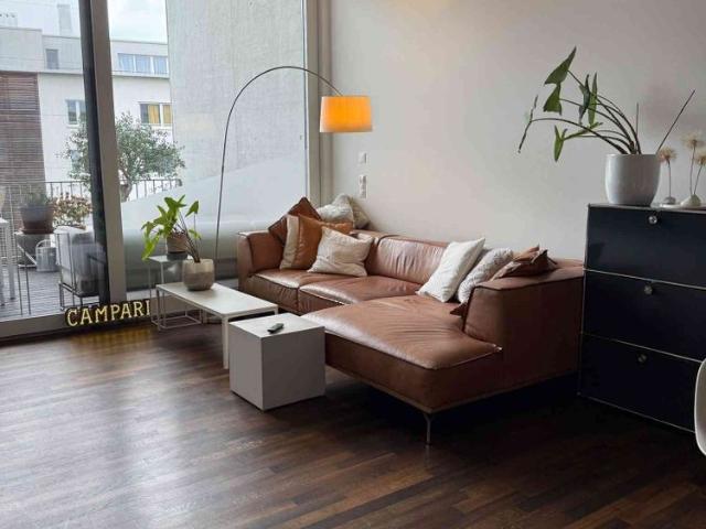 2.5 Zimmer, 93 m², 3. Stock