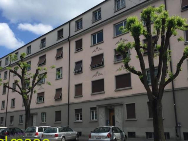 2.5 Zimmerwohnung Appartement de 2.5 pièces