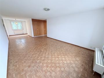 2,5 Zimmer Wohnung im 2. Stock