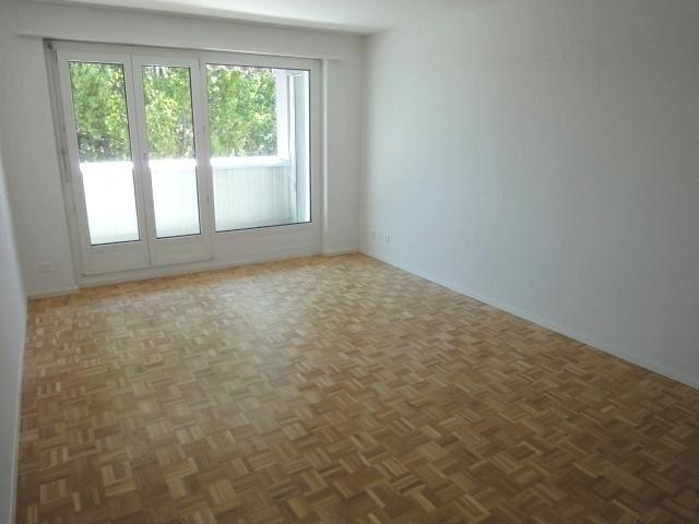 2.5 Zimmerwohnung im Grünen / 2,5 pièces dans un cadre verdoyant