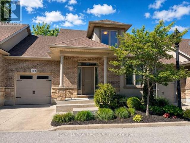 2 6186 Dorchester Road, Niagara Falls Dorchester, ON, L2G 5T2 townhouse for sale | Listing ID X13560 | Royal LePage
