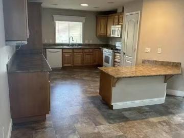 $2,795 3 Bedroom 2 Bathroom House In Ripon With Great Amenit.