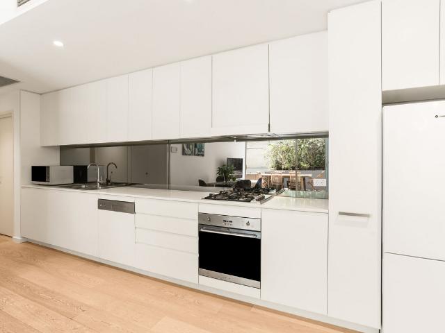 2 / 85 Bourke Street, Woolloomooloo NSW 2011