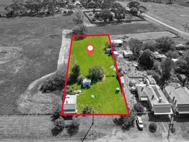 2,861M² OF TOWNSHIP ZONED LAND ON HISTORIC MCCOY STREET, EDDINGTON