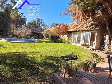$ 2.800.000 Casa en Arriendo en San Bernardo 5 dormitorios 5 baños / Kutt Property