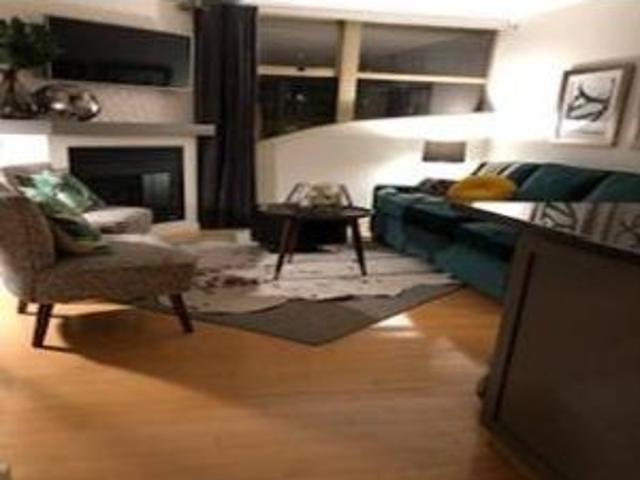$2,800 / 1br – 795ft2 – Highly desirable This 1 BED PLUS DEN, 2 baths at The Mondrian QL52