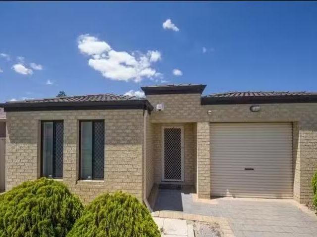2c Lewes Road, NOLLAMARA, WA 6061 House for Rent
