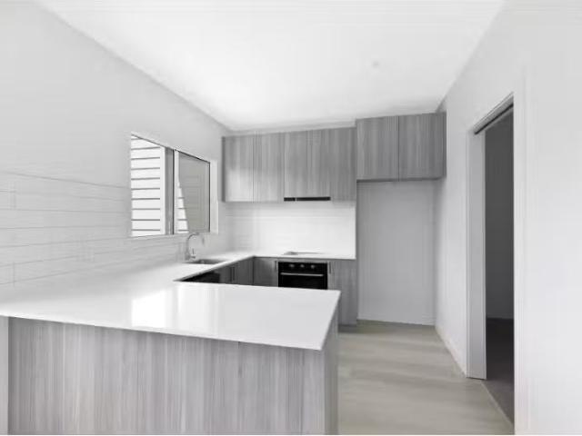 2A/17A Babers Road, Cooranbong Apartment for rent Listed by Z.