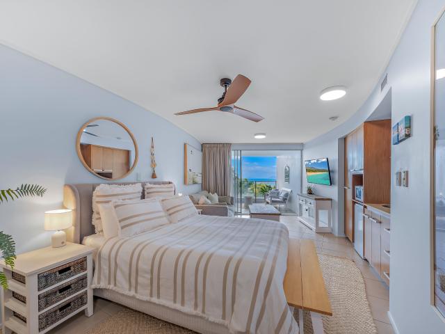 2A/18 Seaview Drive Airlie Beach, QLD 4802