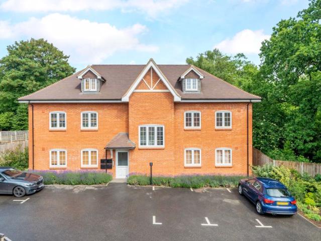 2A Wey Hill, Haslemere 1 bedroomProperty for lettings Seymours