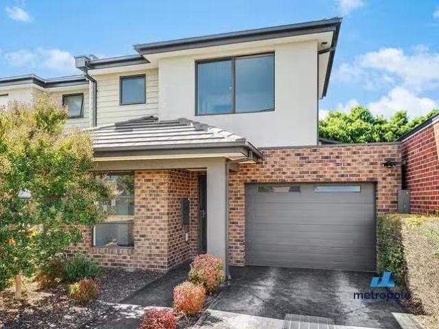 2A Forrest Street, Bentleigh East, VIC 3165