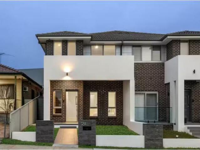 2A Gallipoli Street, Lidcombe Townhouse for rent Listed by Jo.