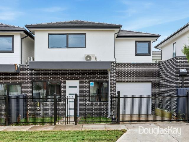2A Gertrude Street, Sunshine