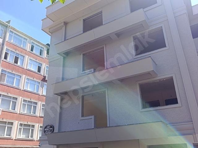2AYA TESLİM KAPALI OTOPARK LÜKS ARA KAT 3+1 DAİRE EBEVEYNBALKON